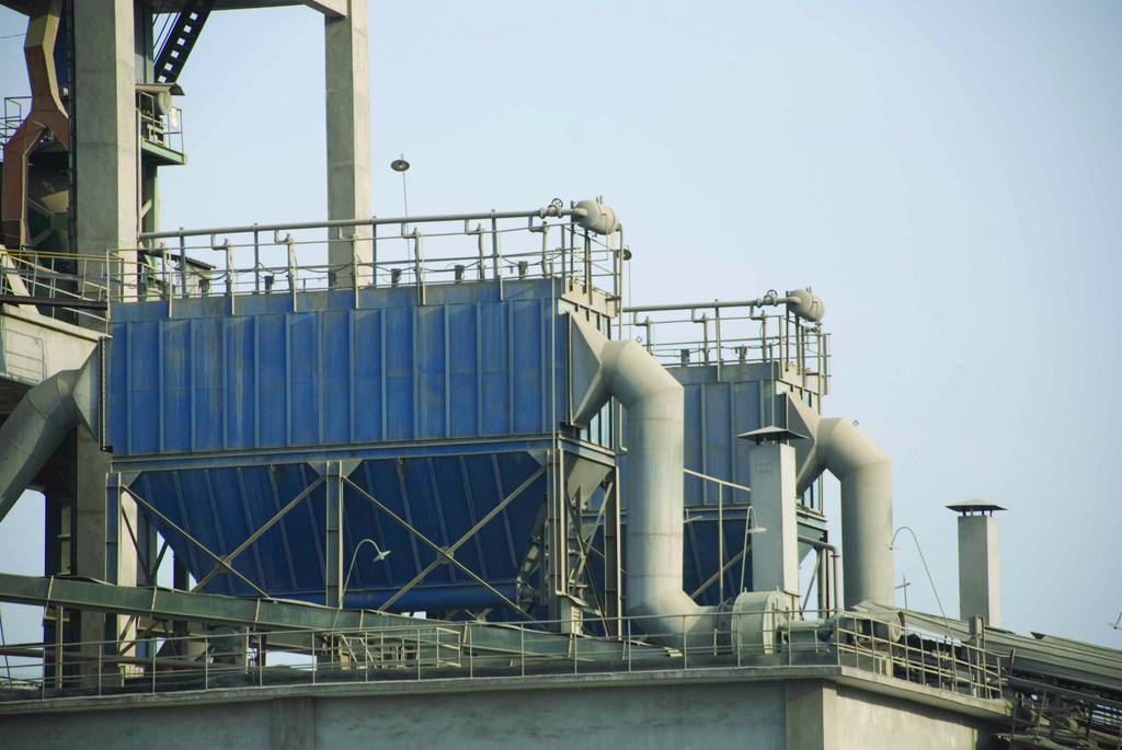 水泥廠ppc96-6氣箱袋式除塵器